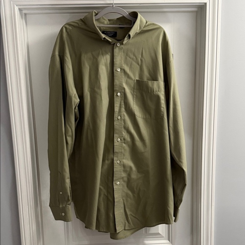 Roundtree &‎ Yorke Olive Green Button-Down Shirt